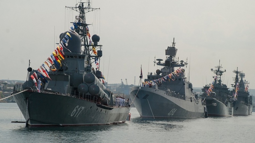 Hạm đội Biển Đen của Nga diễn tập chuẩn bị cho lễ duyệt binh Ngày Hải quân